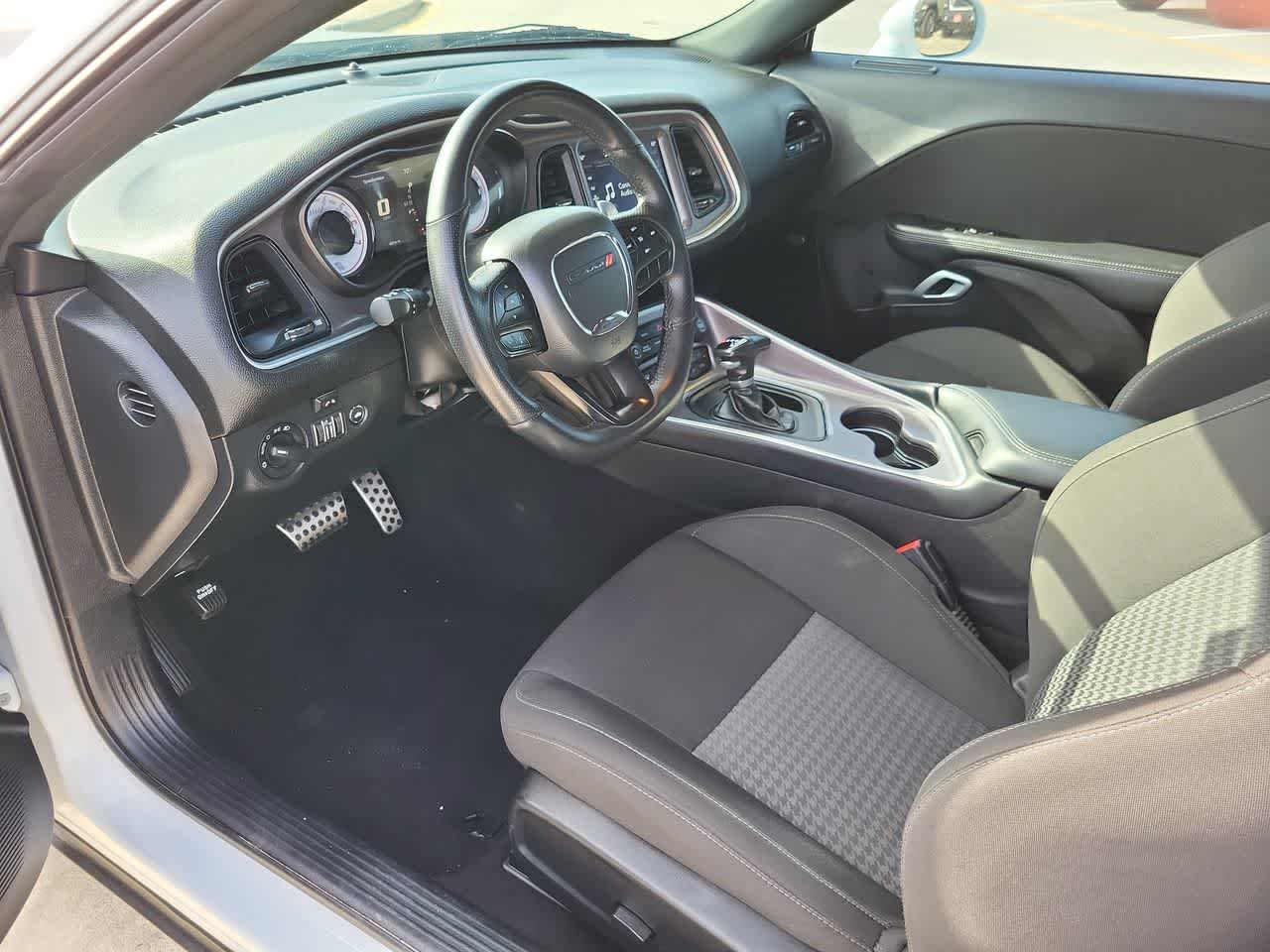 Thumbnail: 2022 Dodge Challenger - 10