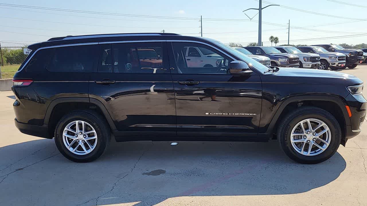 Thumbnail: 2023 Jeep Grand Cherokee - 9