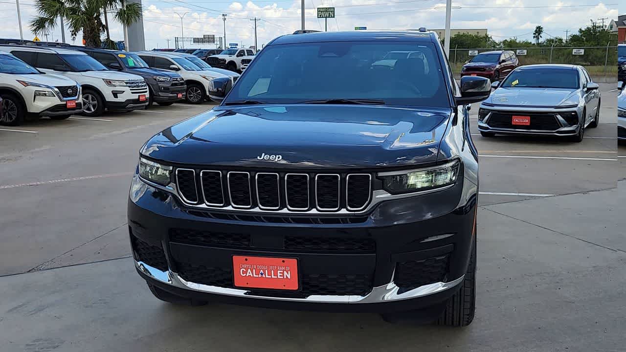 Thumbnail: 2025 Jeep Grand Cherokee - 3