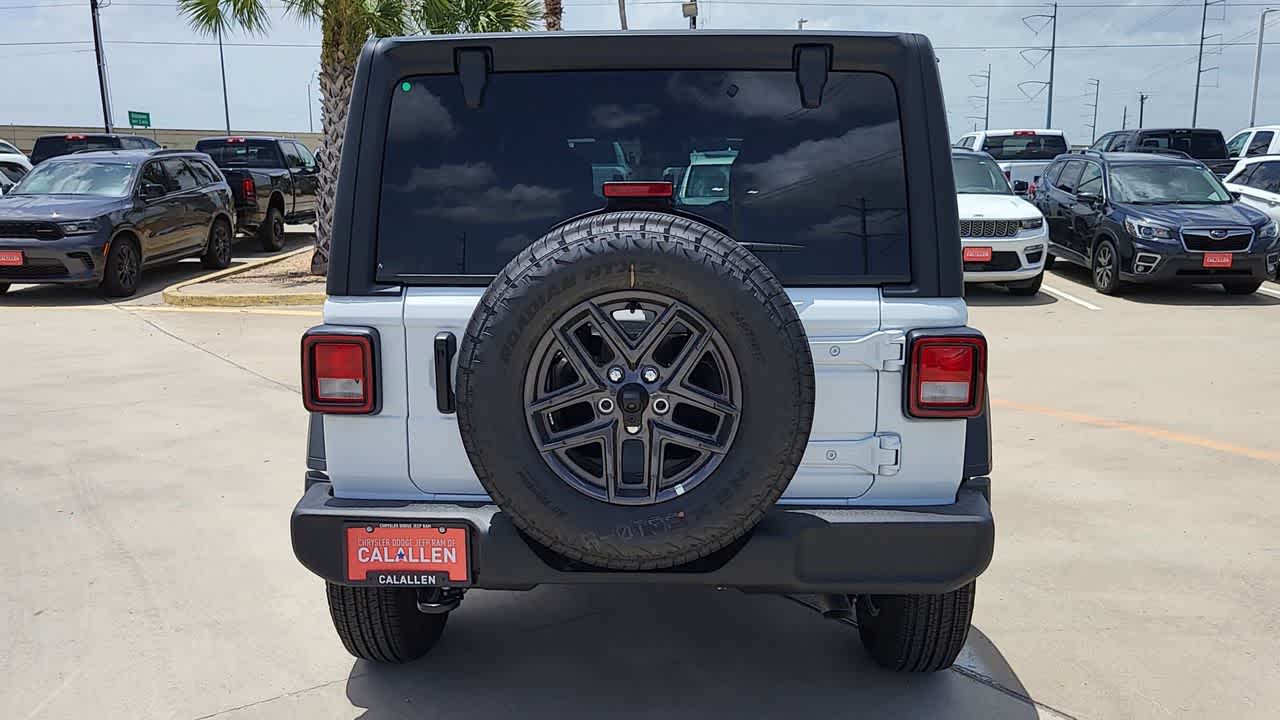 Thumbnail: 2025 Jeep Wrangler - 7