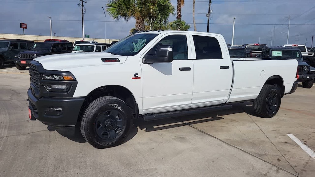 New 2026 Ram 3500 TRADESMAN CREW CAB 4X4 8' BOX Pickup
