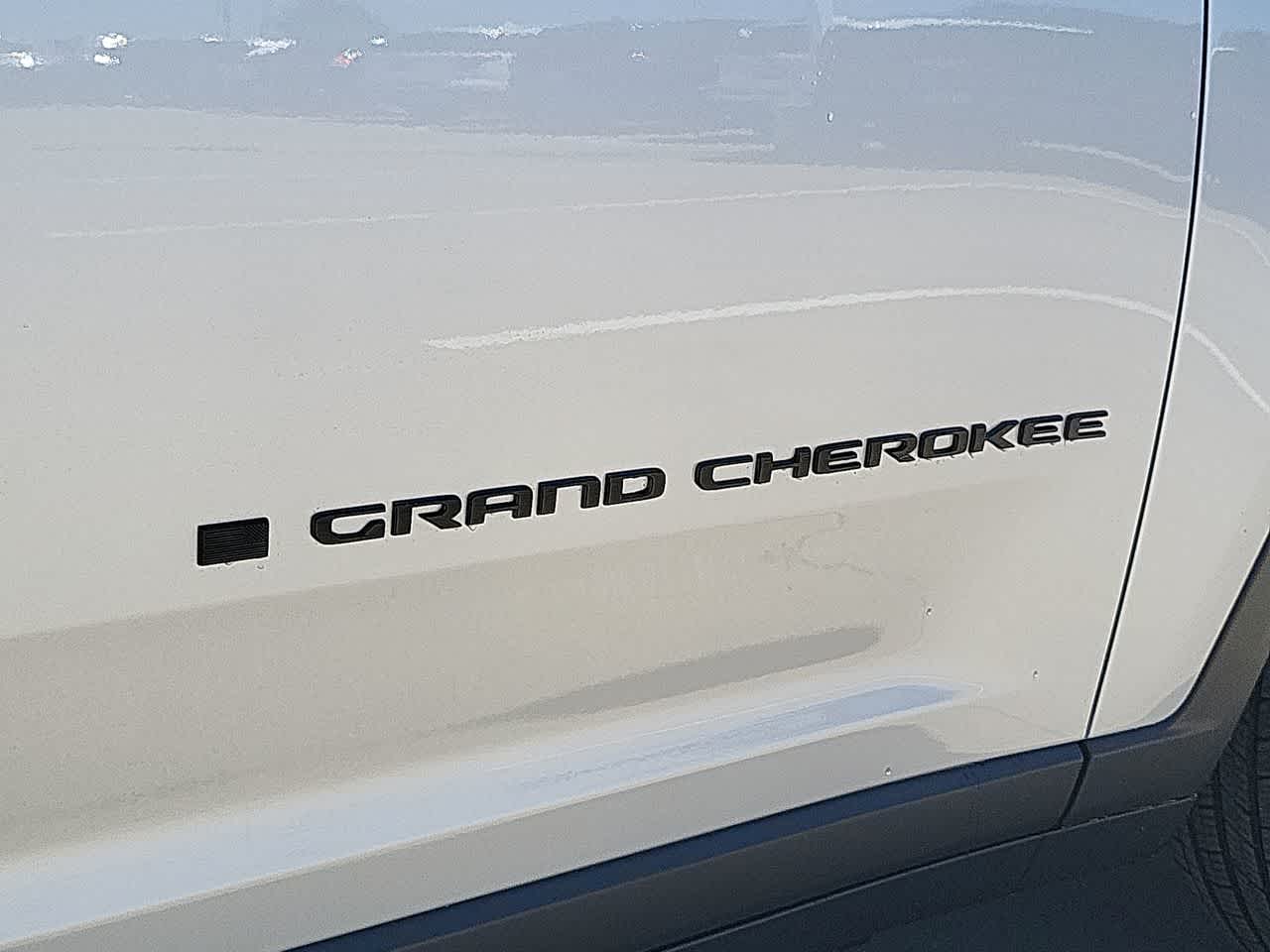 Thumbnail: 2025 Jeep Grand Cherokee - 15