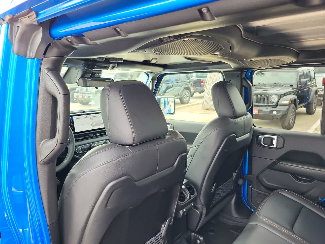 Thumbnail: 2026 Jeep Gladiator - 20