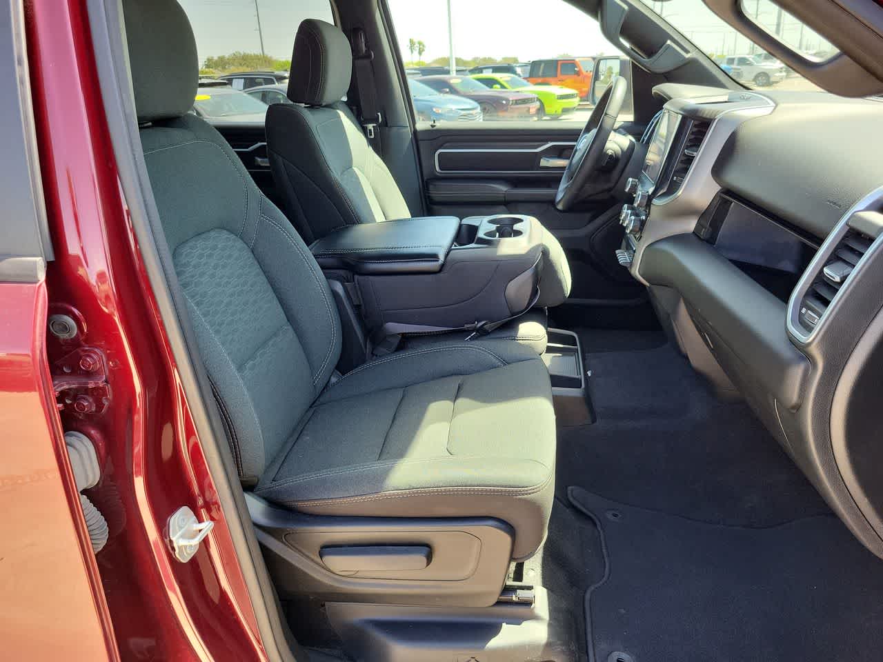 Thumbnail: 2025 RAM 1500 - 22