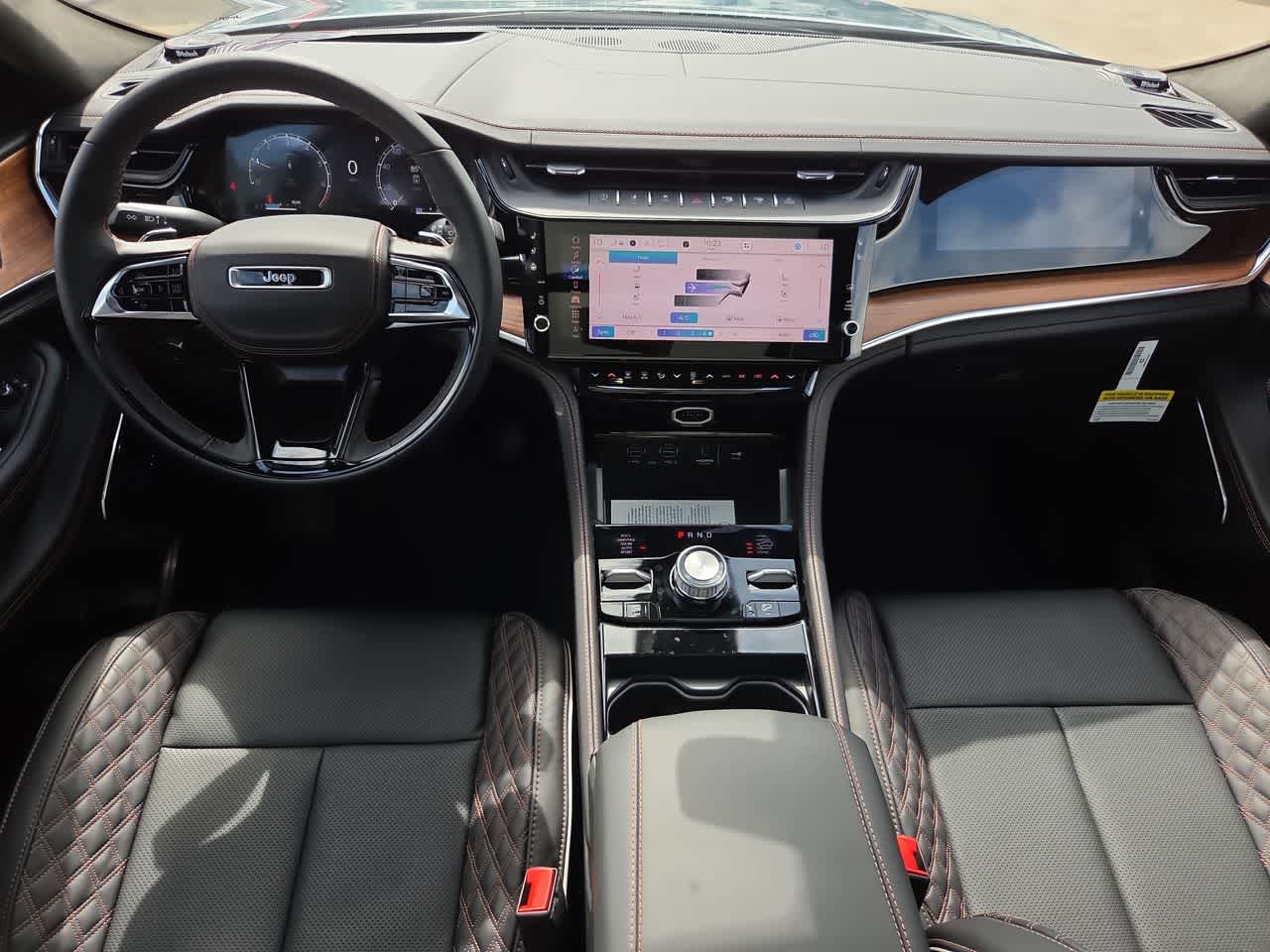 Thumbnail: 2026 Jeep Grand Cherokee - 18