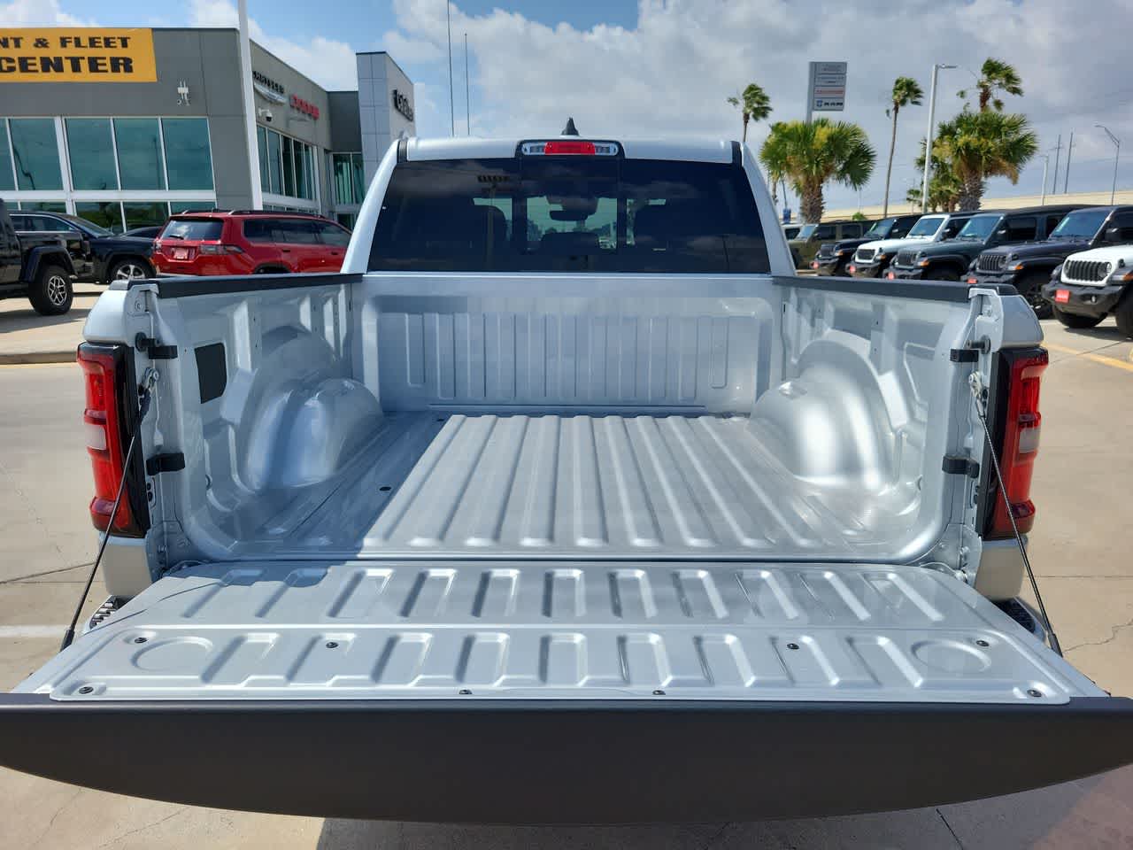 Thumbnail: 2026 RAM 1500 - 27