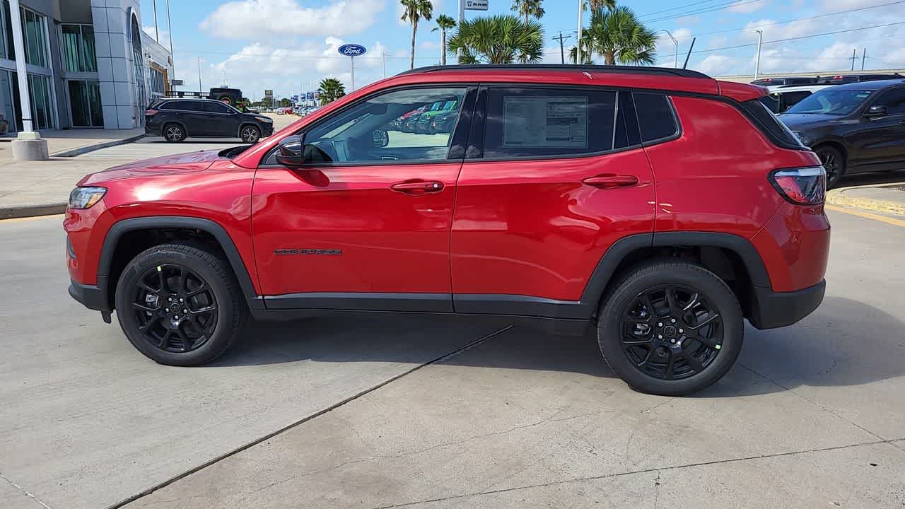 Thumbnail: 2025 Jeep Compass - 5