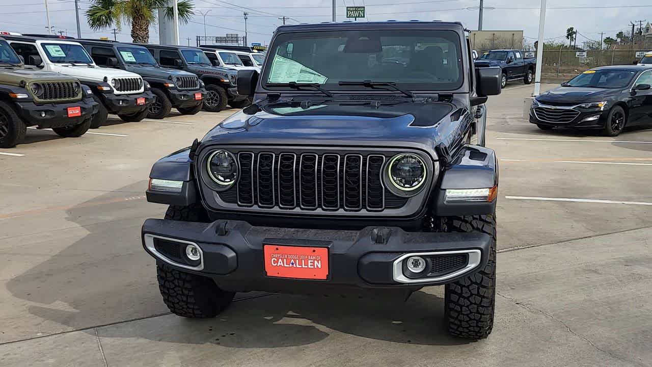 Thumbnail: 2026 Jeep Gladiator - 3