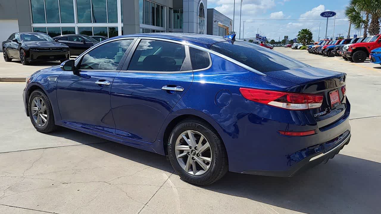 Thumbnail: 2019 Kia Optima - 6