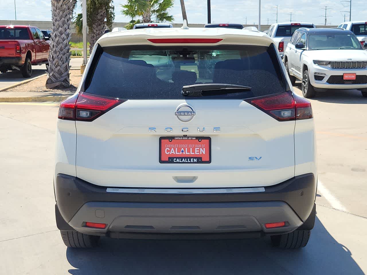 Thumbnail: 2023 Nissan Rogue - 13