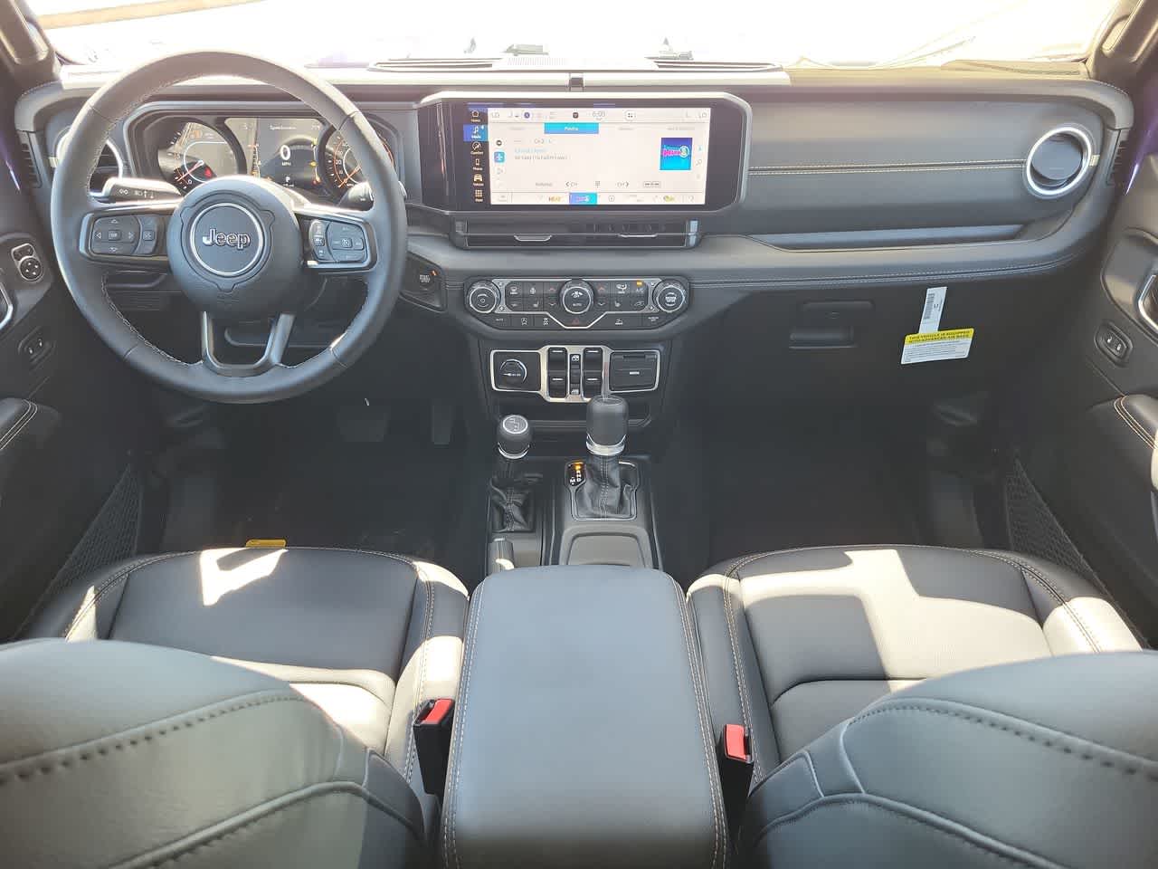 Thumbnail: 2026 Jeep Gladiator - 18