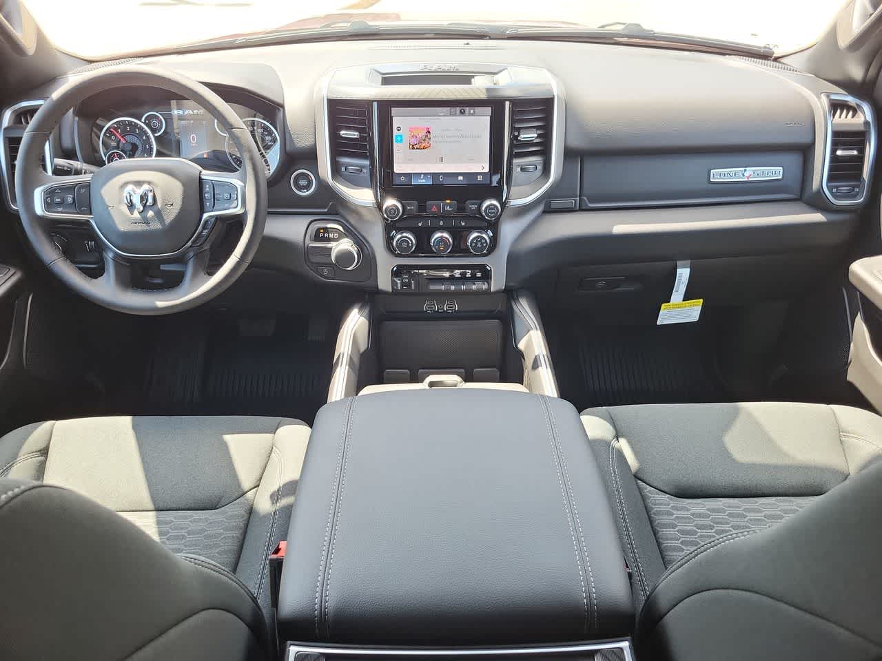 Thumbnail: 2025 RAM 1500 - 18