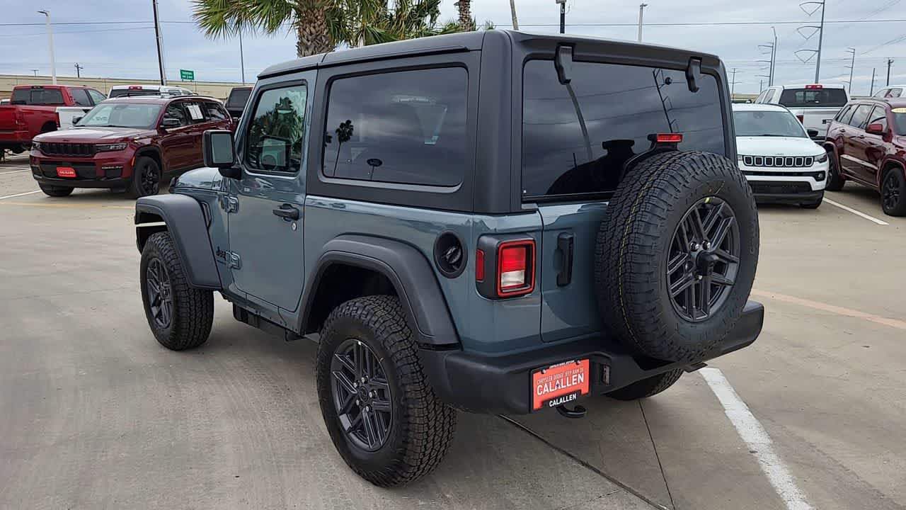 Thumbnail: 2026 Jeep Wrangler - 6