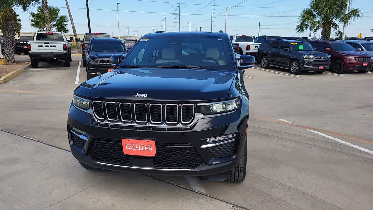 Thumbnail: 2025 Jeep Grand Cherokee - 3