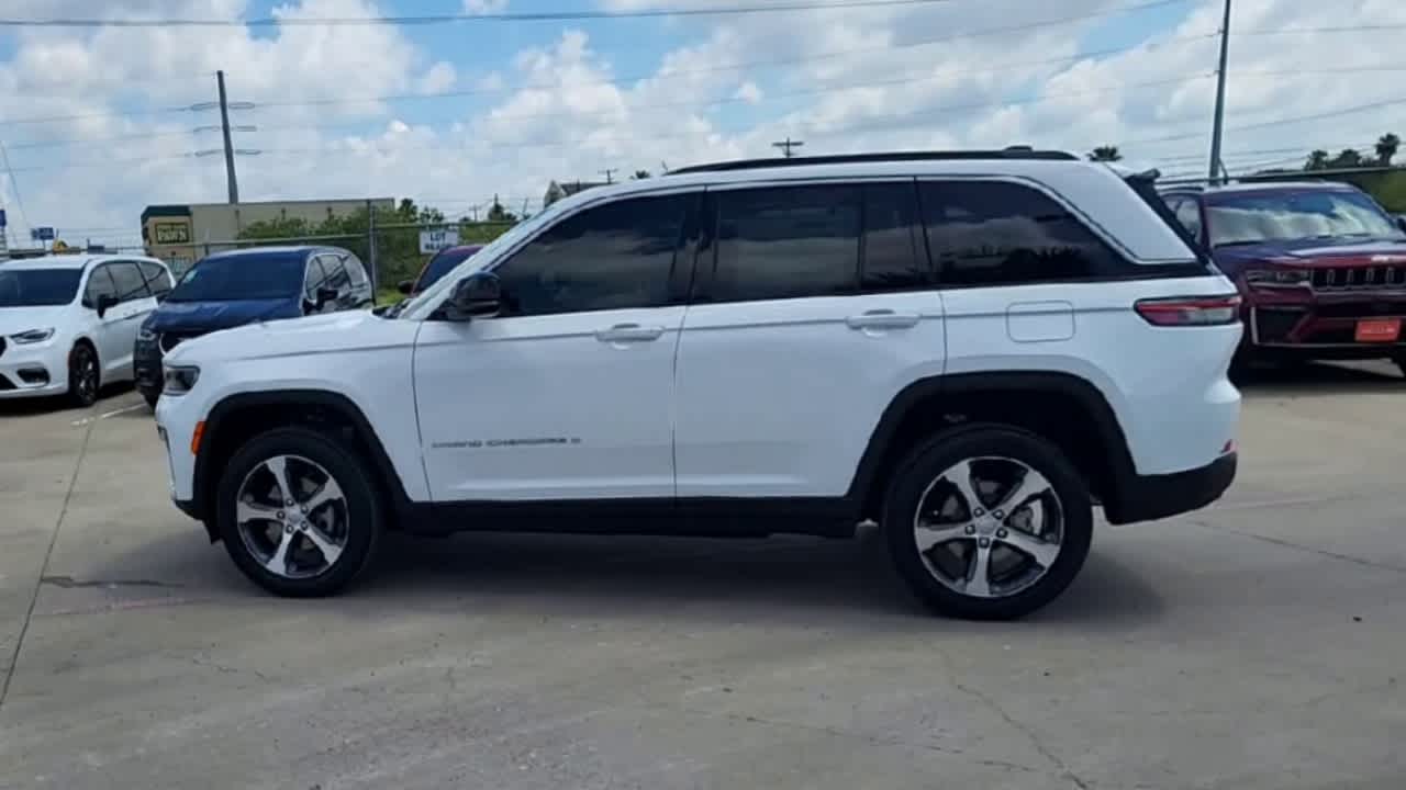 Thumbnail: 2026 Jeep Grand Cherokee - 5