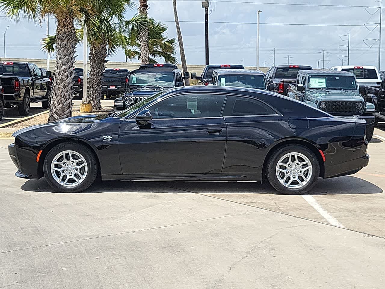 Thumbnail: 2025 Dodge Charger - 11