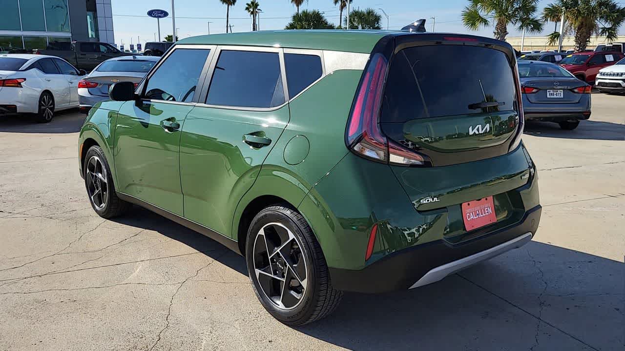 Thumbnail: 2023 Kia Soul - 6