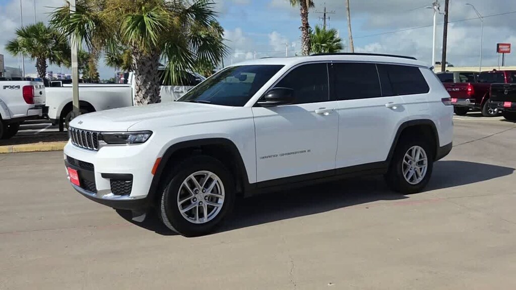 Used 2024 Jeep Grand Cherokee L Laredo SUV