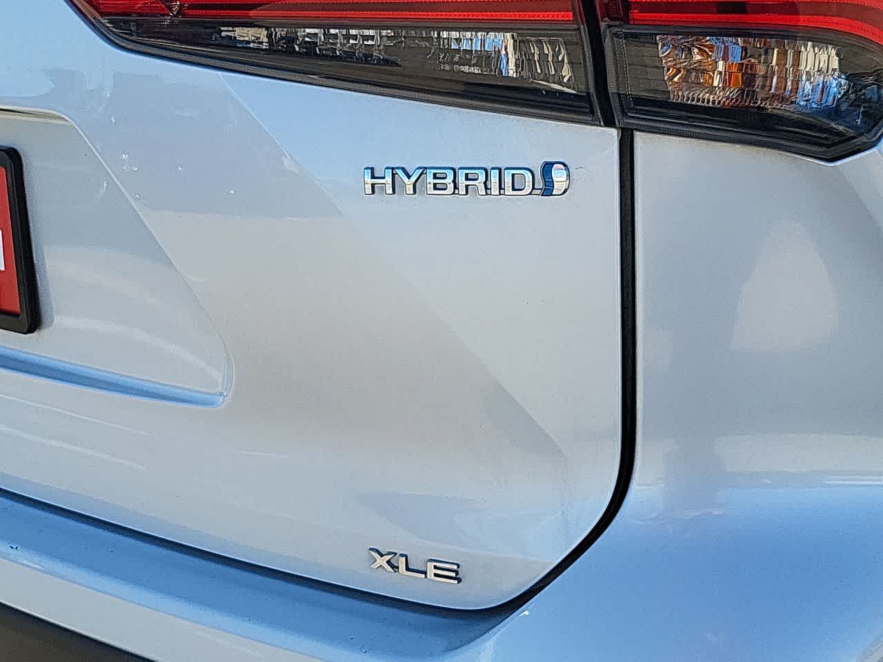 Thumbnail: 2023 Toyota Highlander - 15