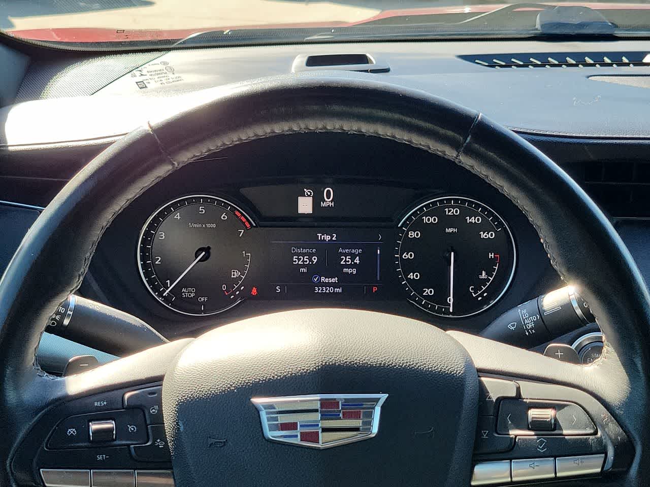 Thumbnail: 2023 Cadillac XT4 - 26