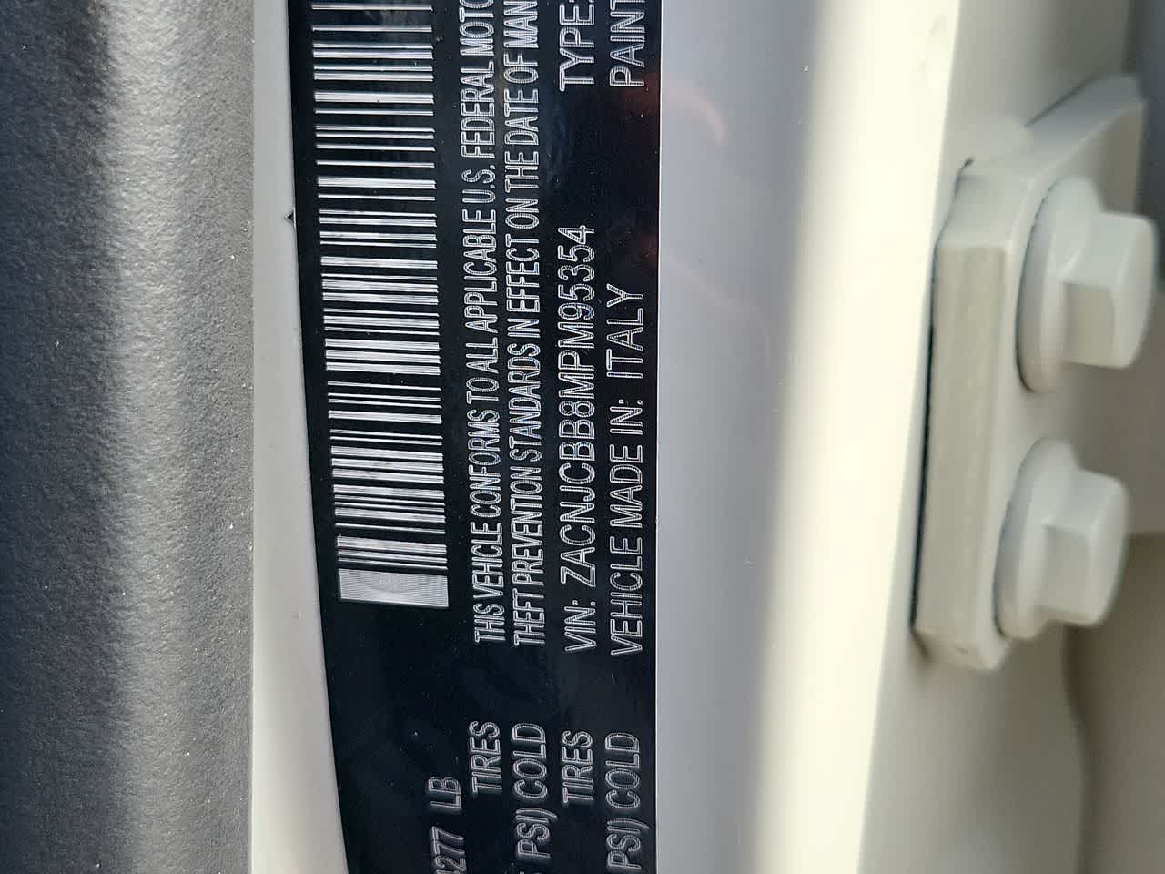 Thumbnail: 2021 Jeep Renegade - 29