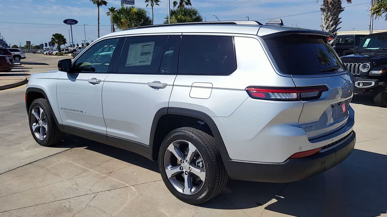 Thumbnail: 2026 Jeep Grand Cherokee - 6