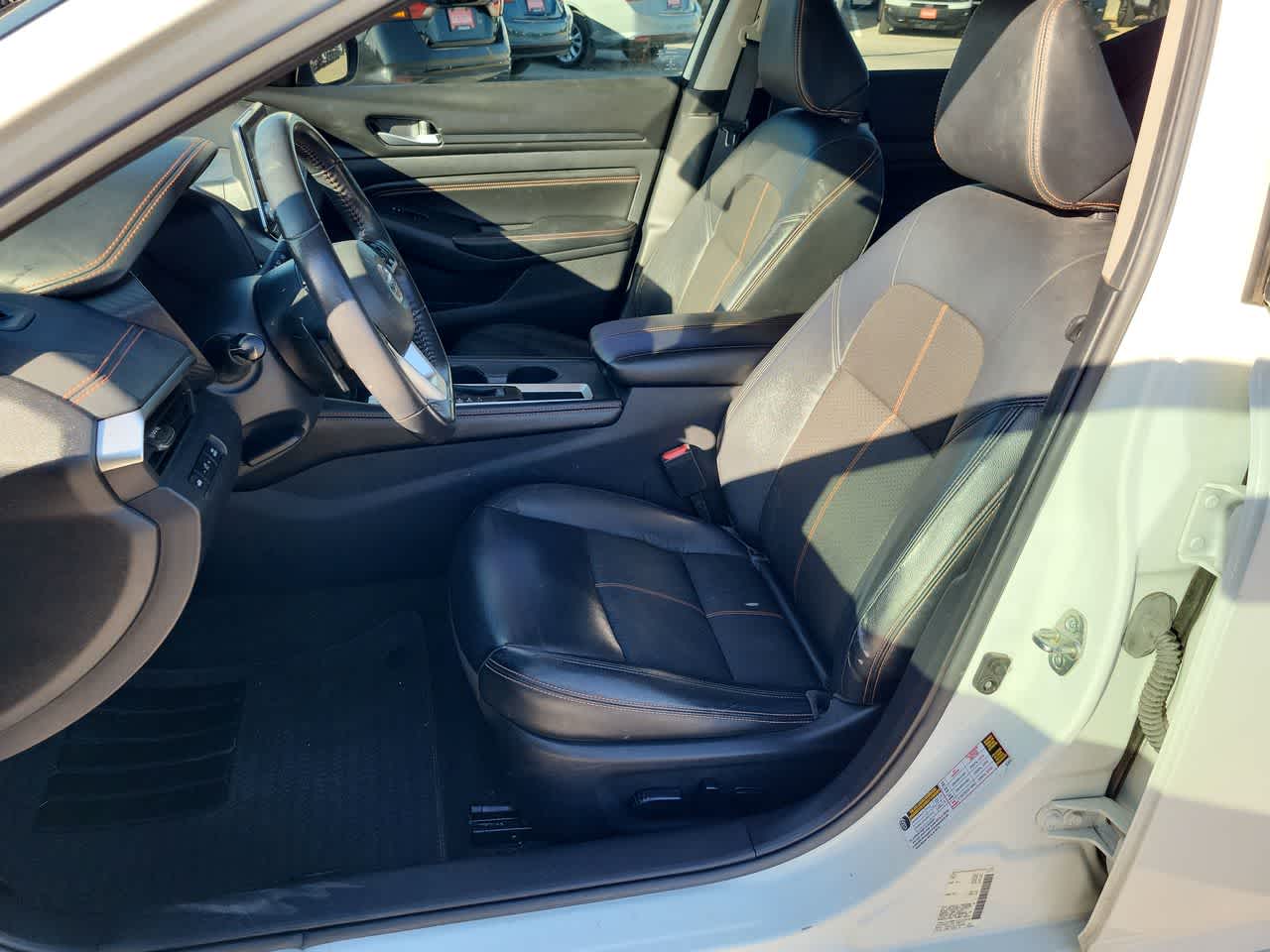 Thumbnail: 2021 Nissan Altima - 19