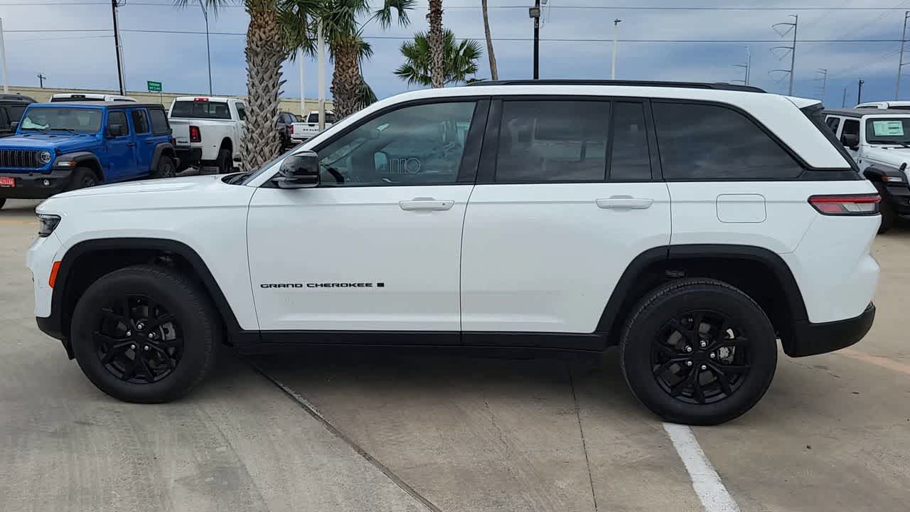 Thumbnail: 2024 Jeep Grand Cherokee - 5