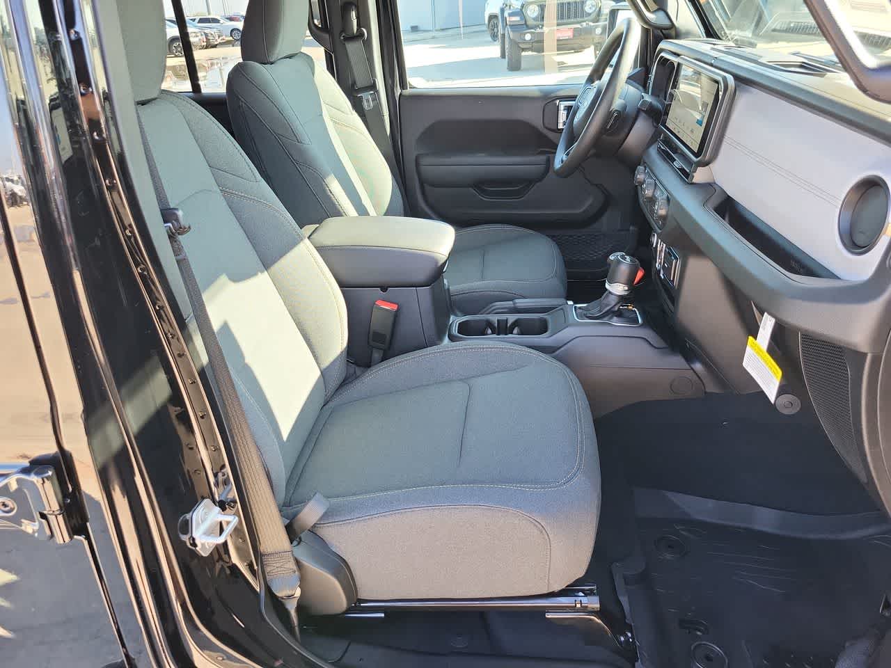 Thumbnail: 2026 Jeep Wrangler - 22