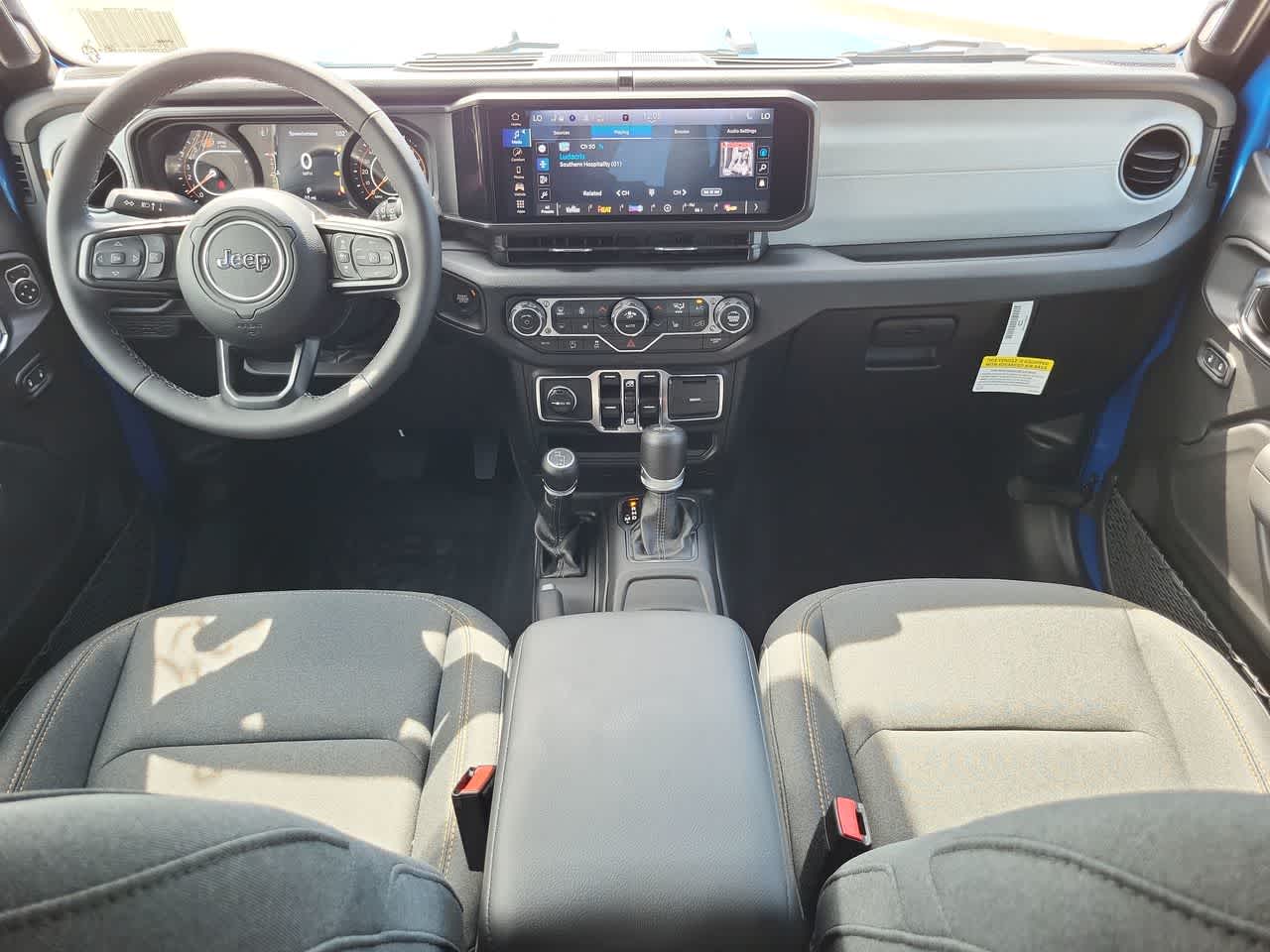 Thumbnail: 2025 Jeep Wrangler - 18