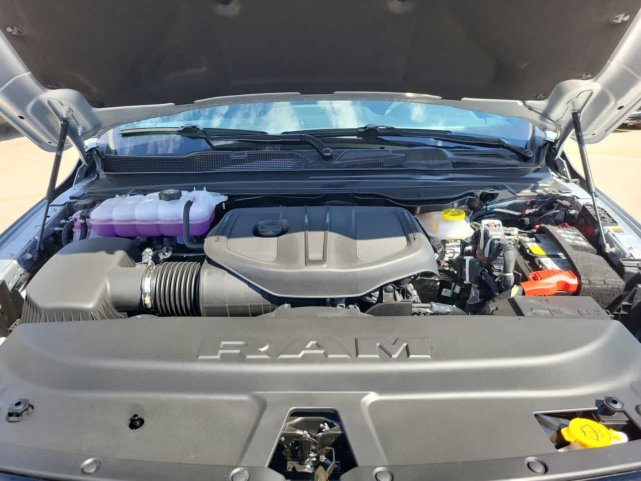 Thumbnail: 2026 RAM 1500 - 17