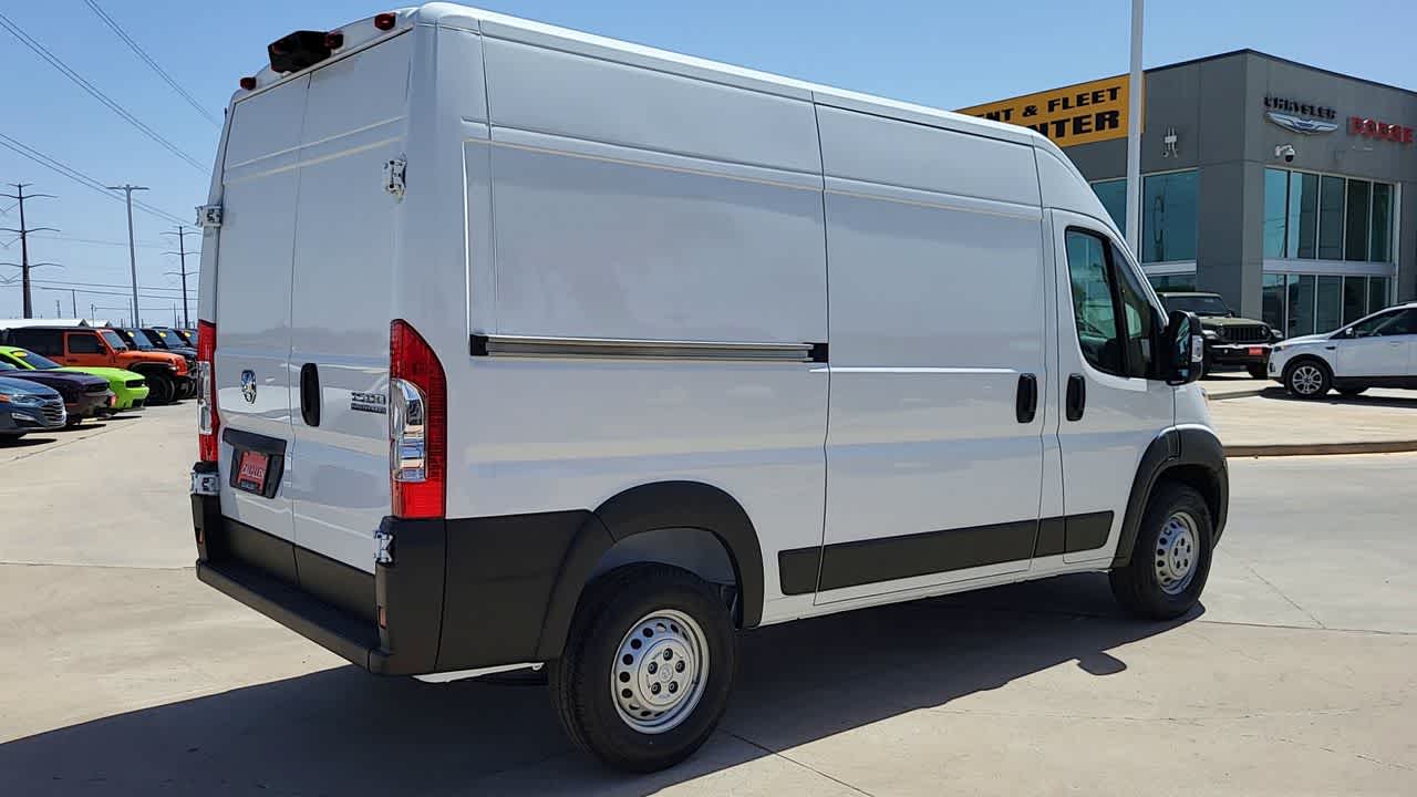 Thumbnail: 2026 RAM ProMaster - 8