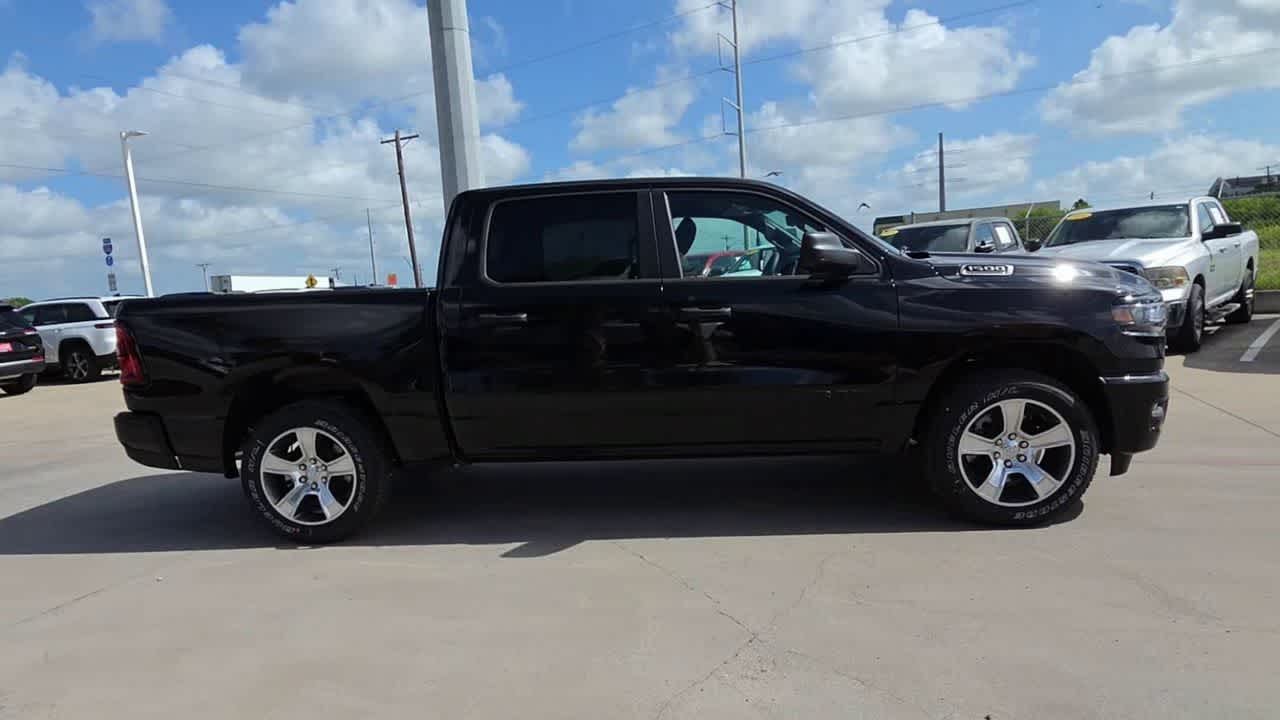 Thumbnail: 2026 RAM 1500 - 9