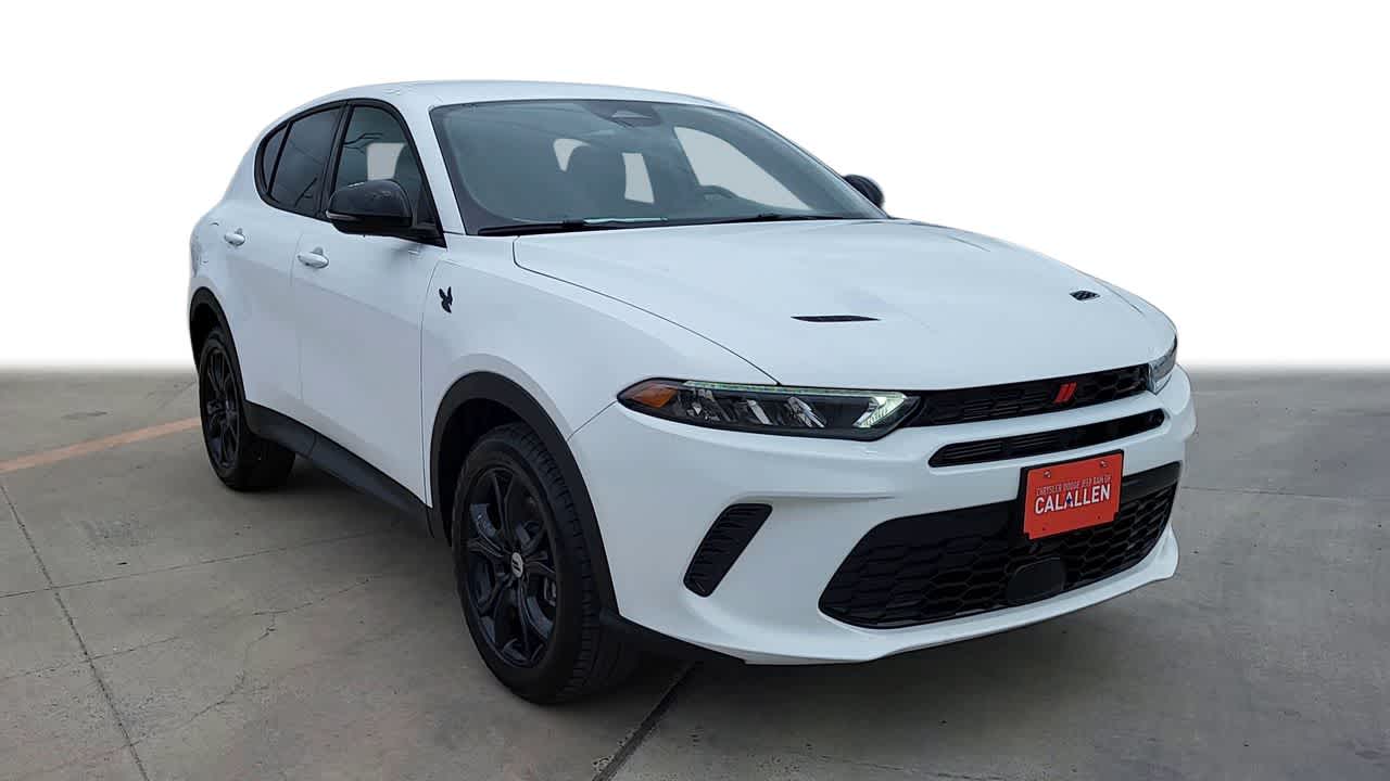 2025 Dodge Hornet GT photo 2