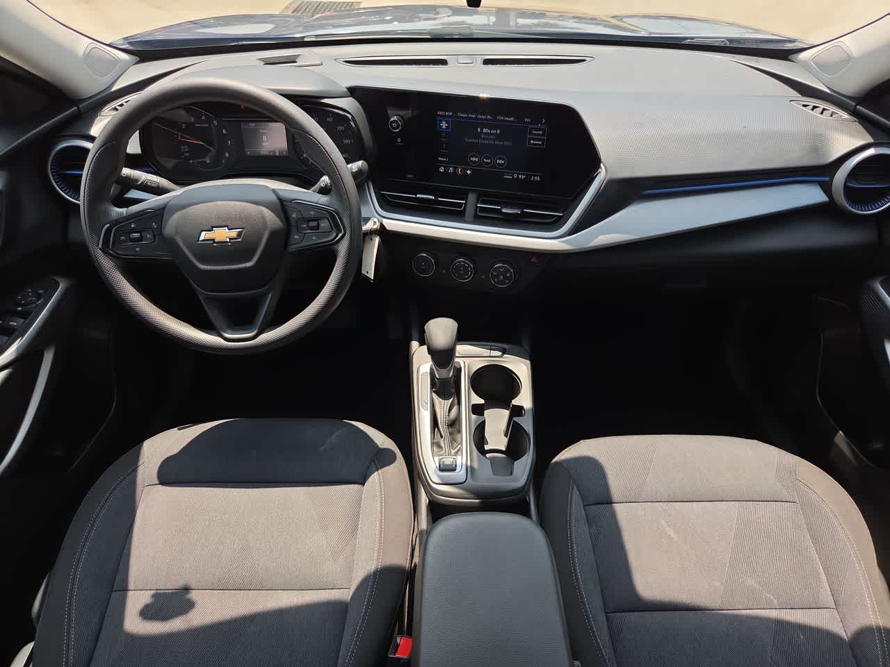 Thumbnail: 2024 Chevrolet Trax - 17