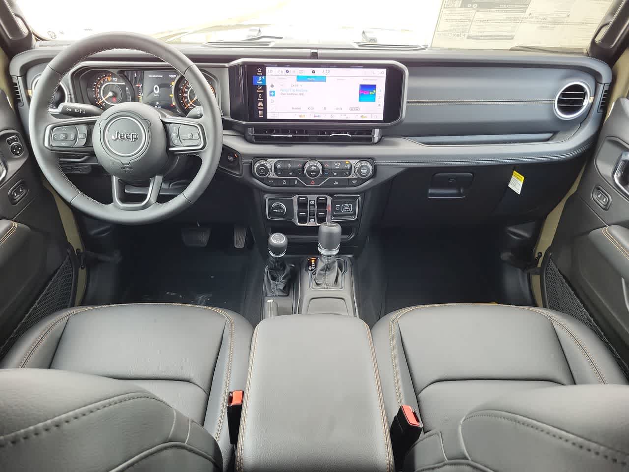 Thumbnail: 2025 Jeep Gladiator - 18