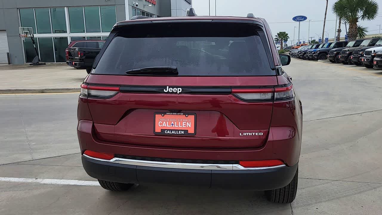 Thumbnail: 2025 Jeep Grand Cherokee - 7