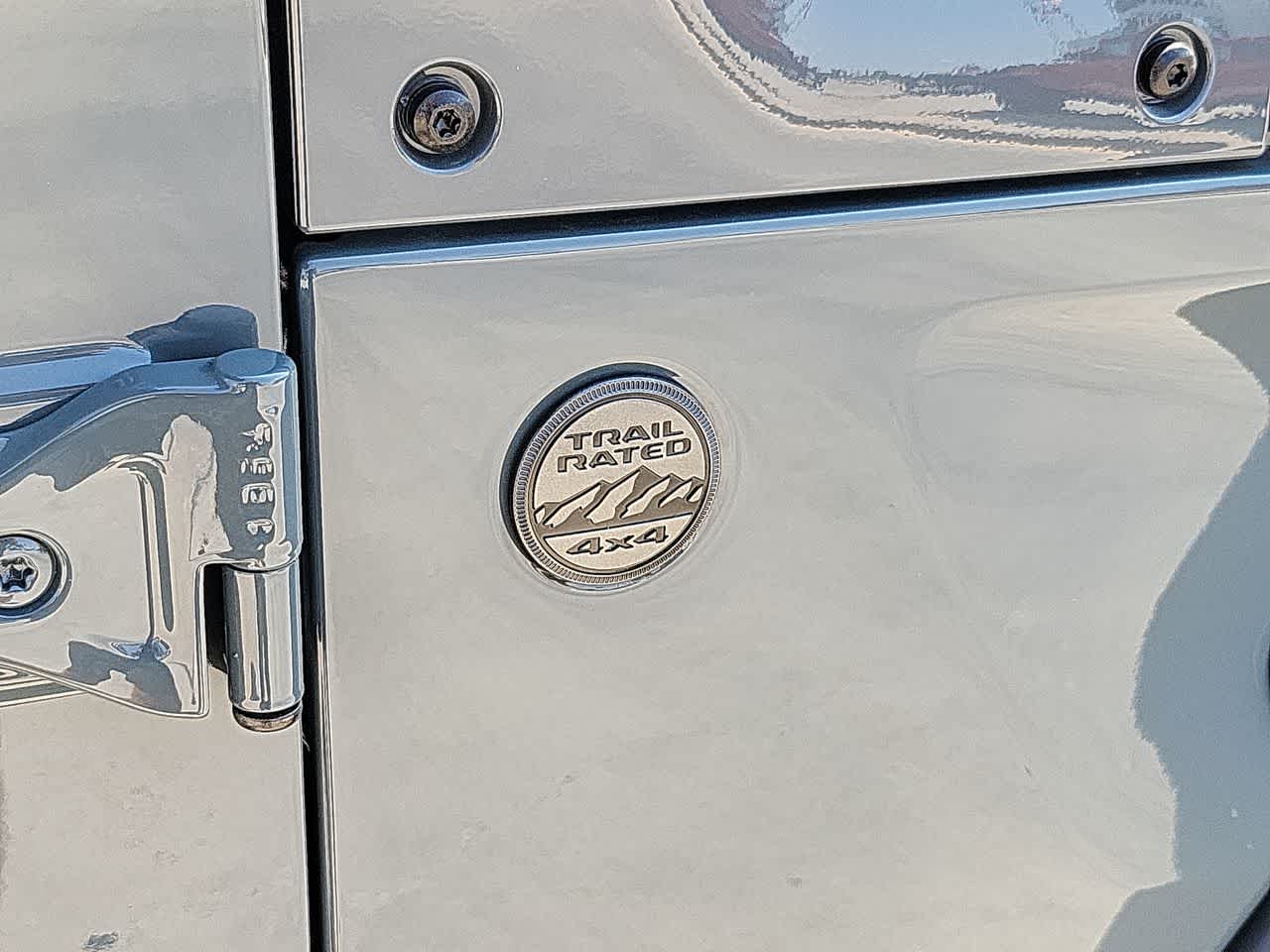 Thumbnail: 2025 Jeep Wrangler - 15