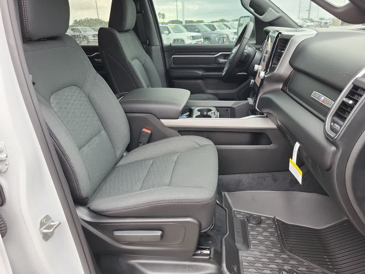 Thumbnail: 2026 RAM 1500 - 22