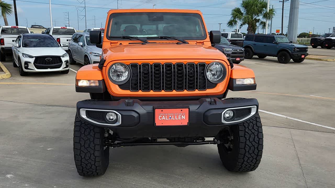 Thumbnail: 2025 Jeep Gladiator - 3