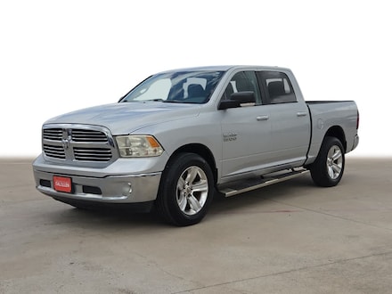 2014 Ram 1500 SLT Truck Crew Cab