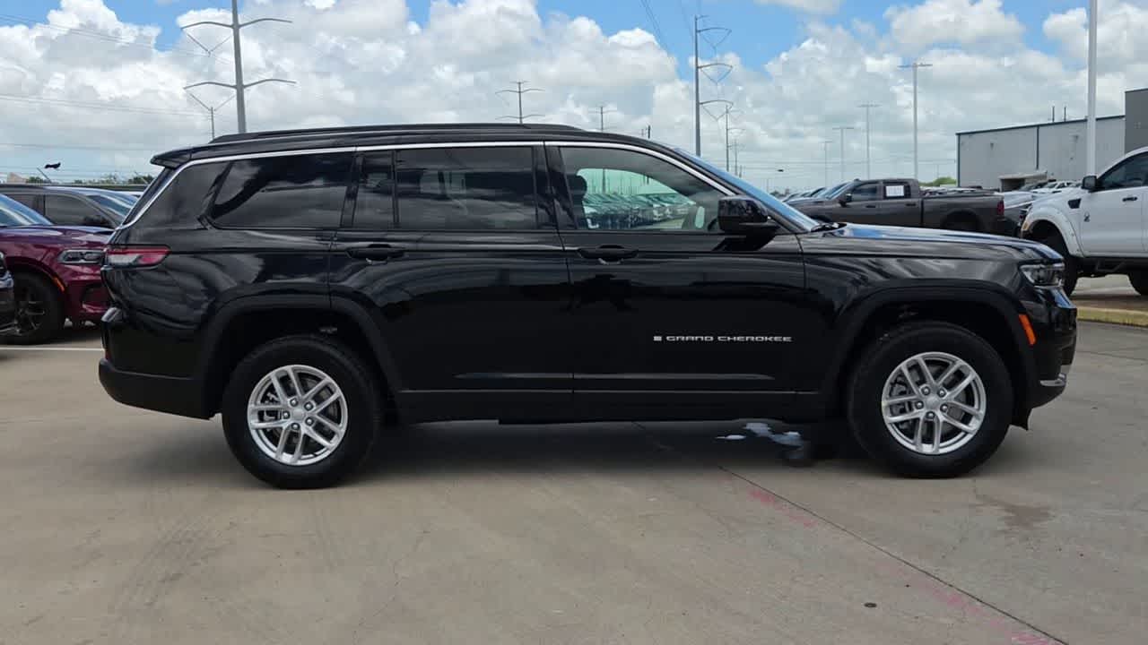 Thumbnail: 2026 Jeep Grand Cherokee - 9