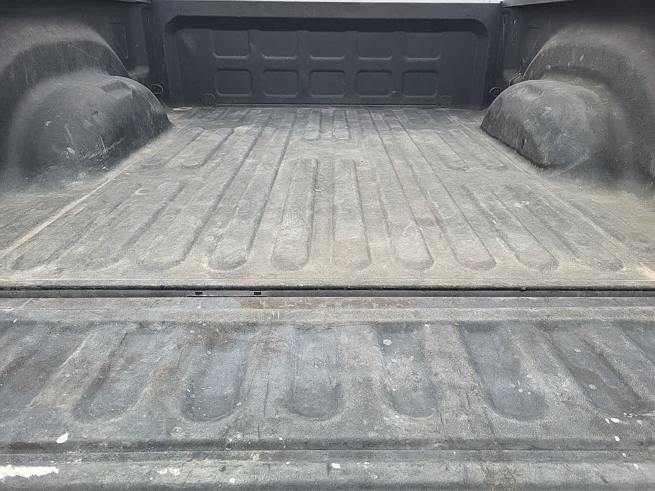 Thumbnail: 2021 RAM 1500 Classic - 25