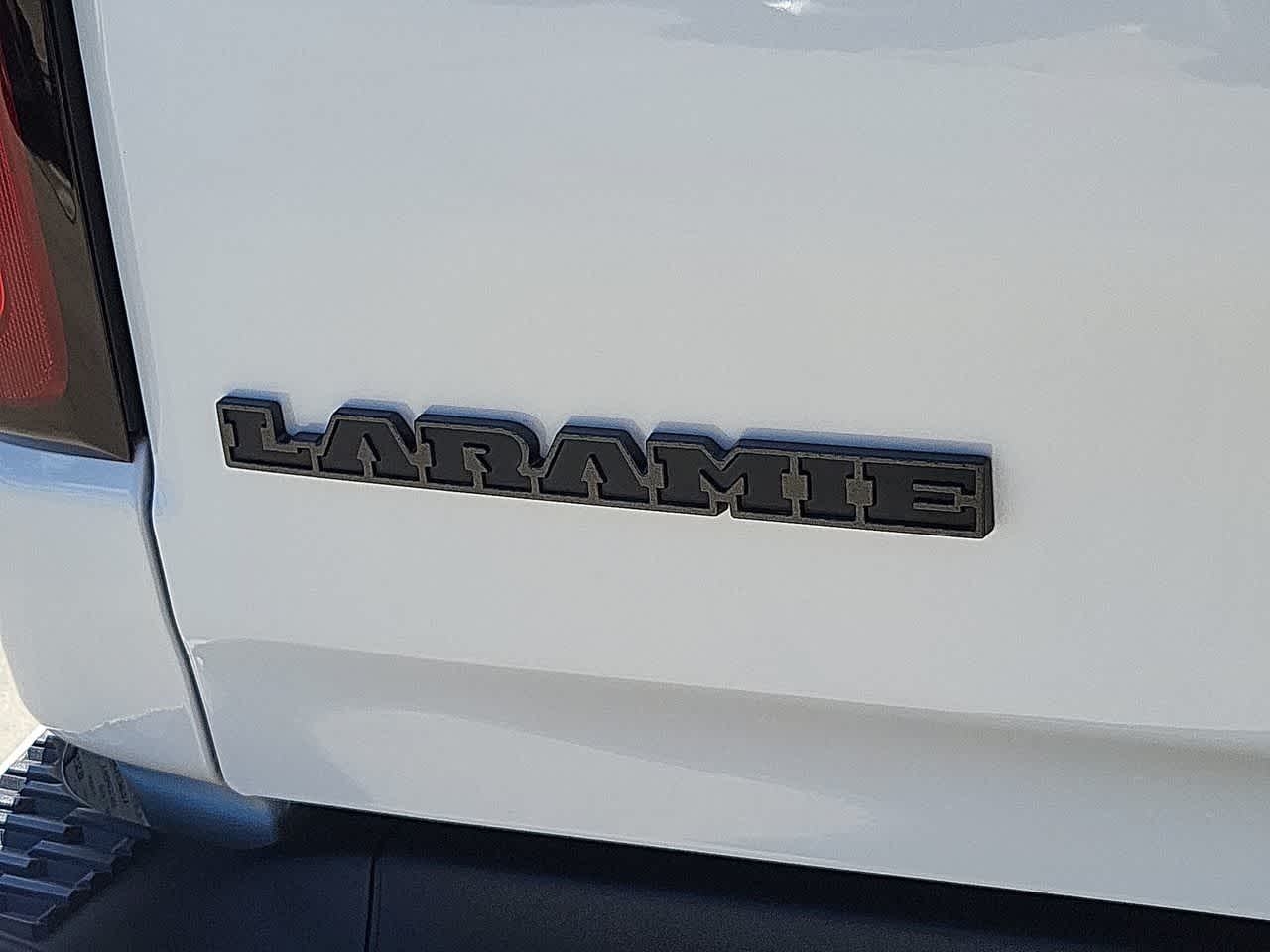 Thumbnail: 2026 RAM 1500 - 15