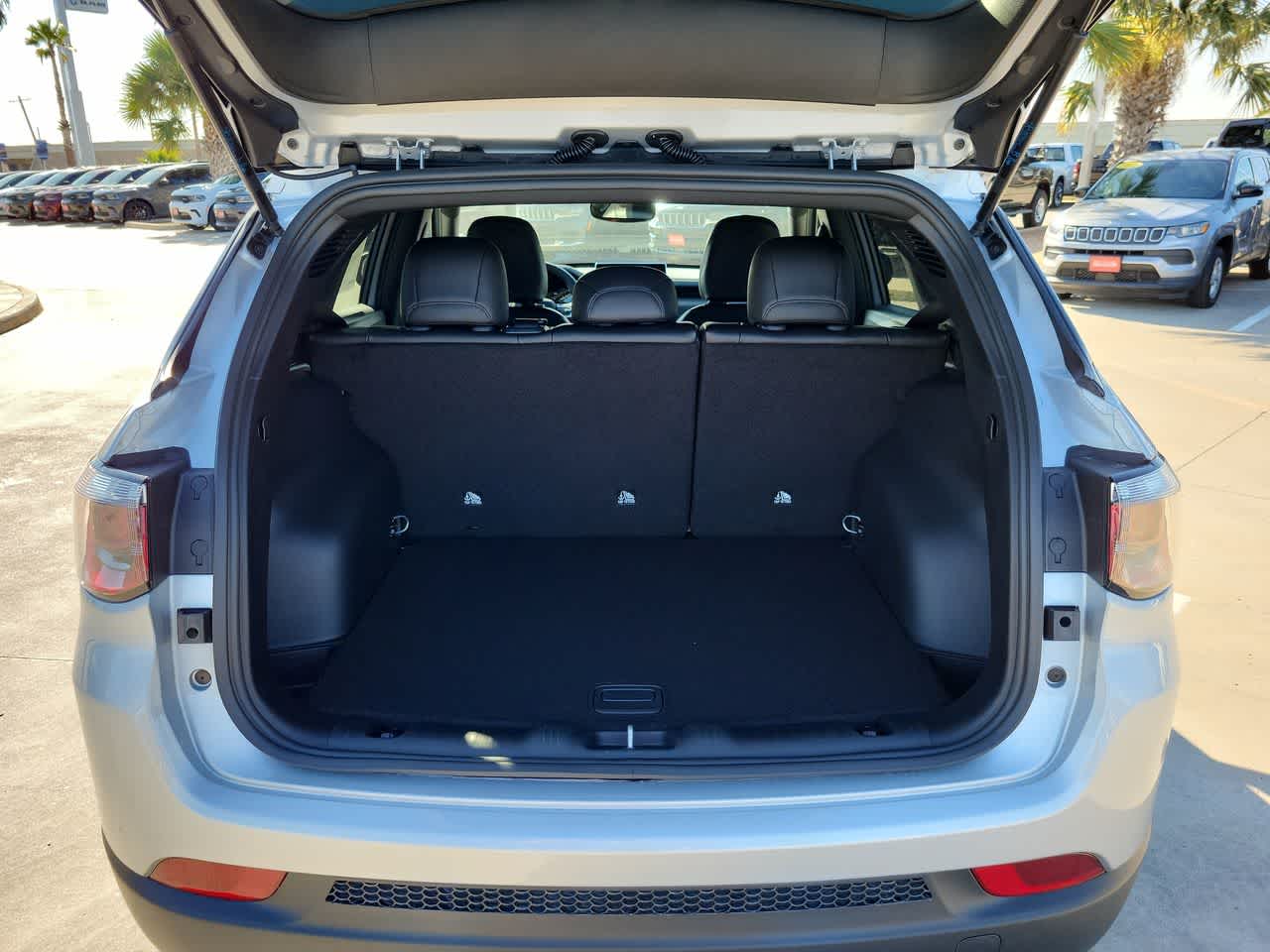 Thumbnail: 2026 Jeep Compass - 27