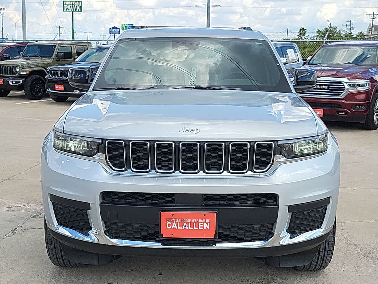 Thumbnail: 2025 Jeep Grand Cherokee - 14