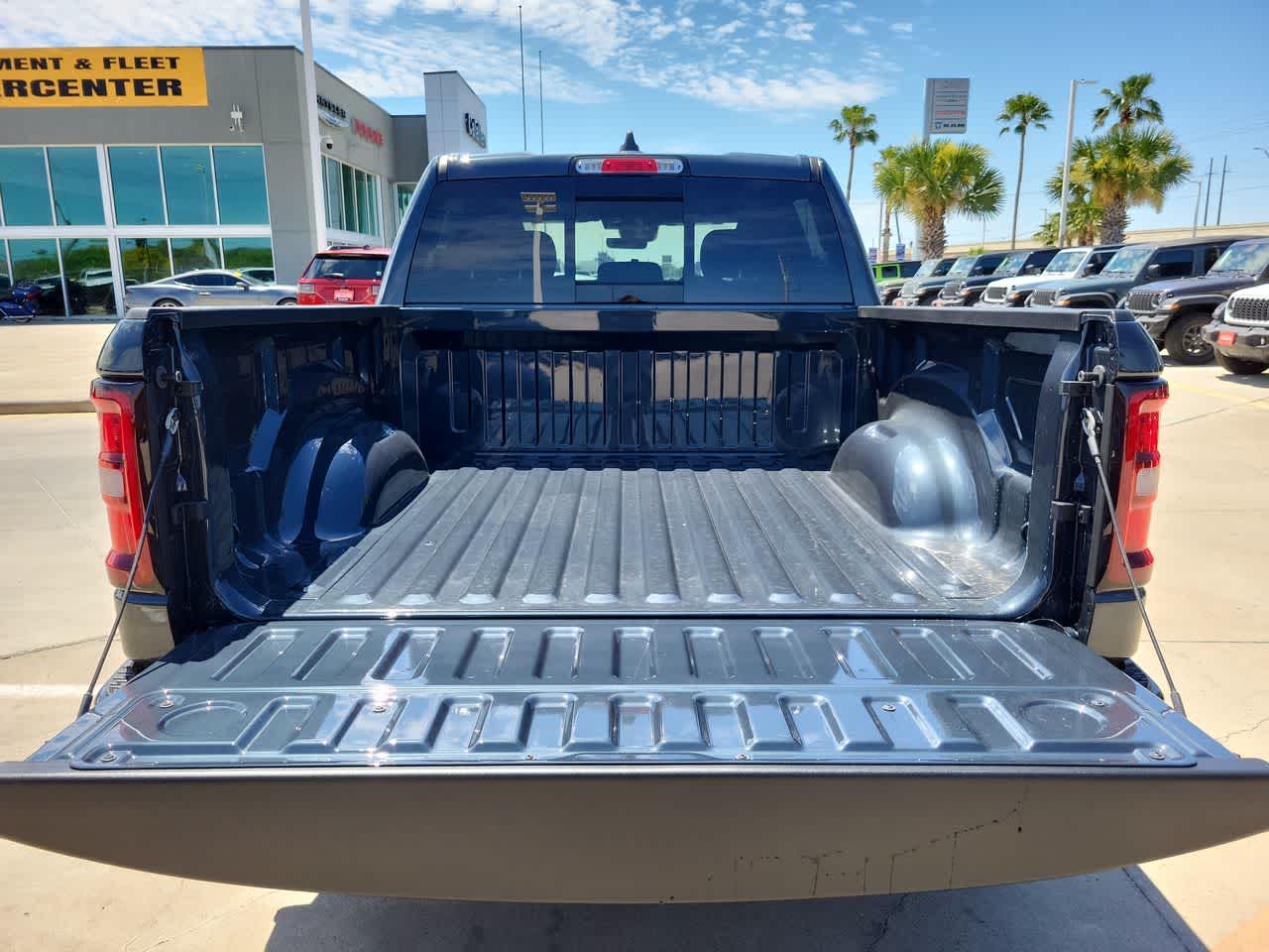 Thumbnail: 2026 RAM 1500 - 27