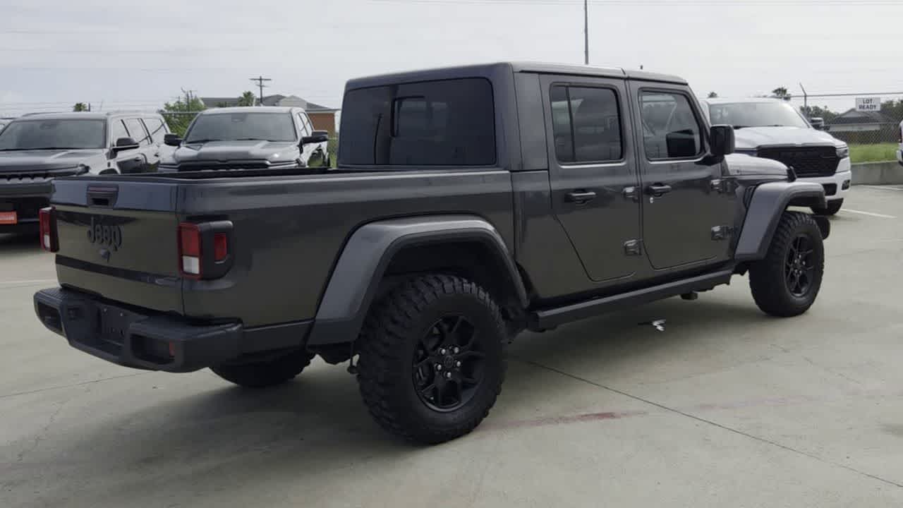 Thumbnail: 2025 Jeep Gladiator - 8