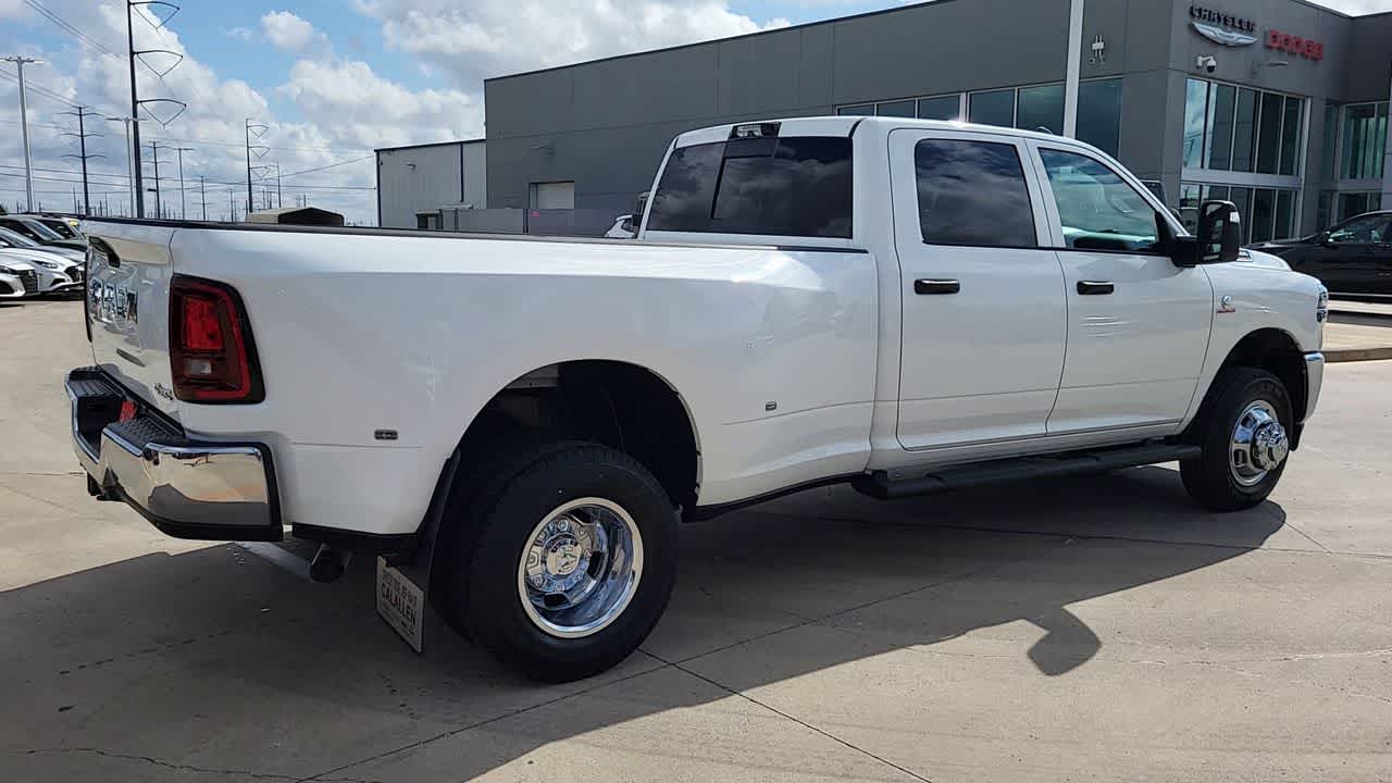 Thumbnail: 2026 RAM 3500 - 8