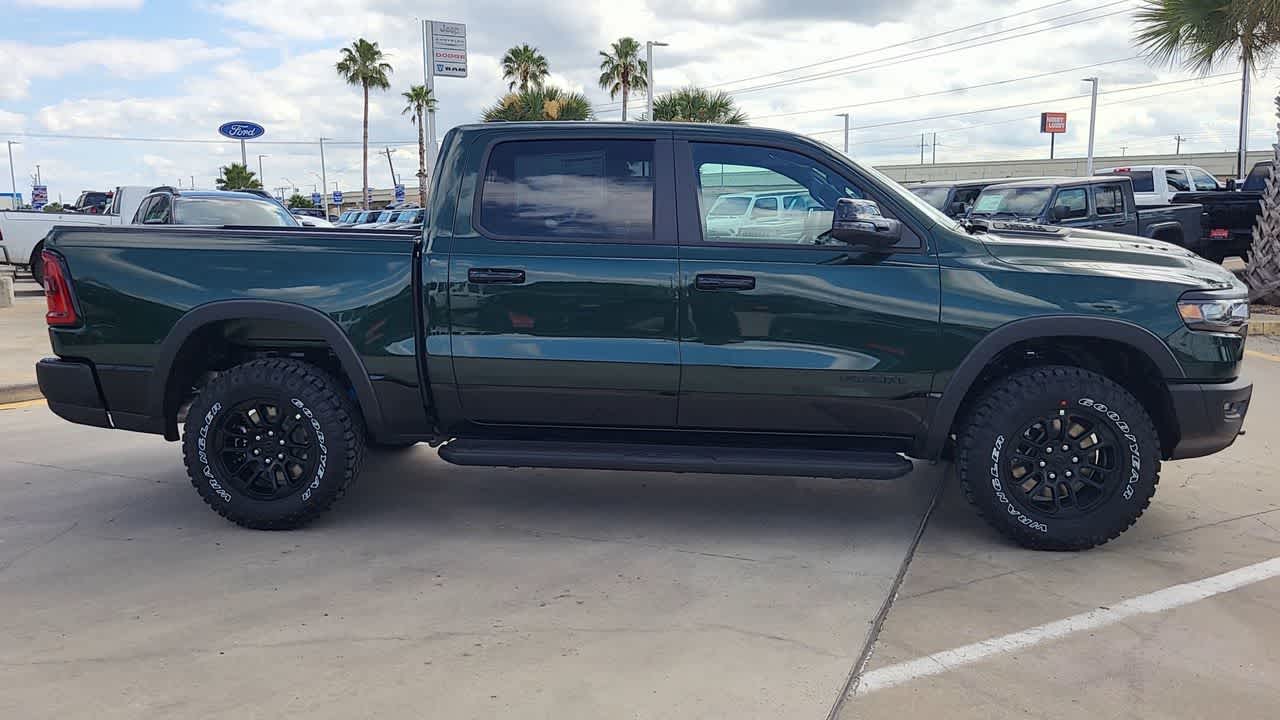 Thumbnail: 2026 RAM 1500 - 9